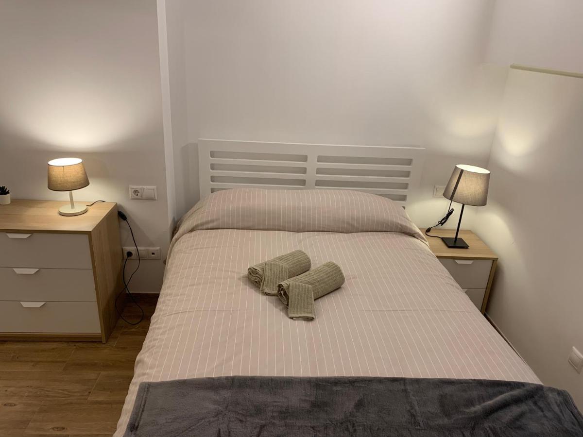 Apartaments Impro Mora d'Ebre Ngoại thất bức ảnh