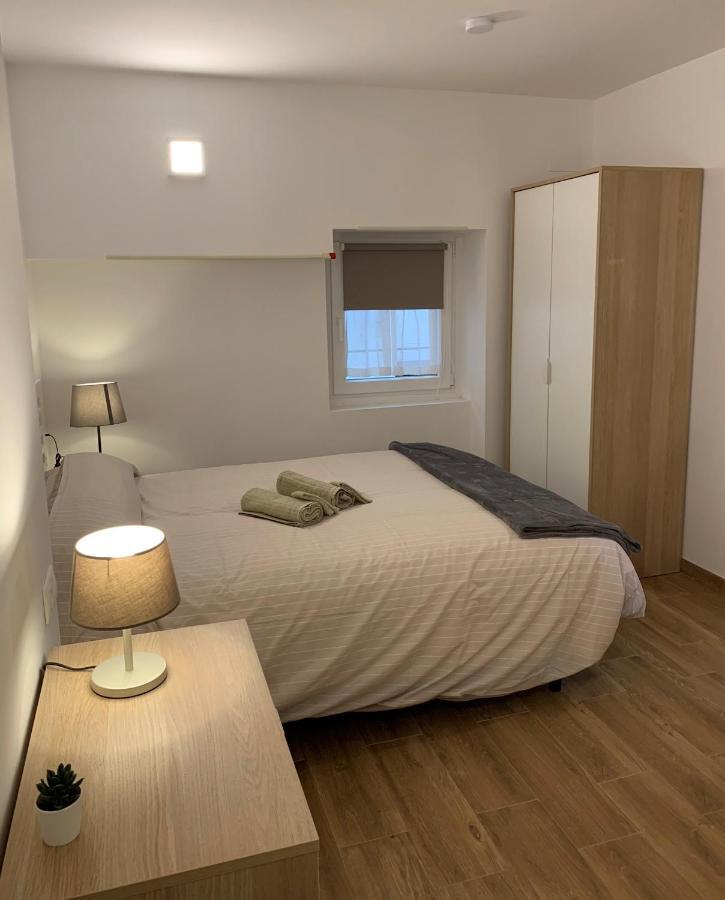 Apartaments Impro Mora d'Ebre Ngoại thất bức ảnh