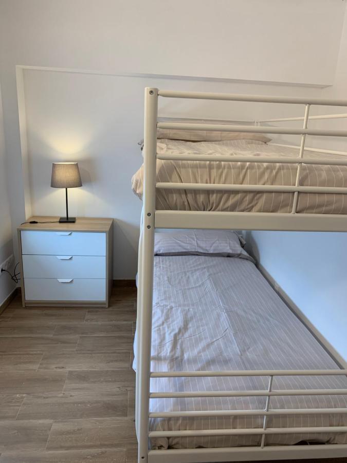 Apartaments Impro Mora d'Ebre Ngoại thất bức ảnh